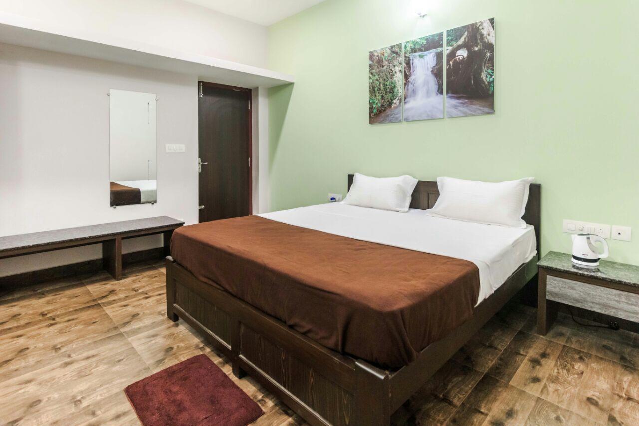 Hotel Karkera Comforts Madikeri Exterior foto