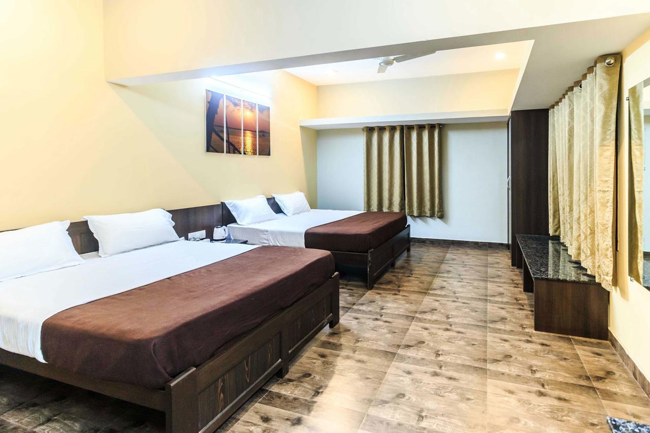 Hotel Karkera Comforts Madikeri Exterior foto